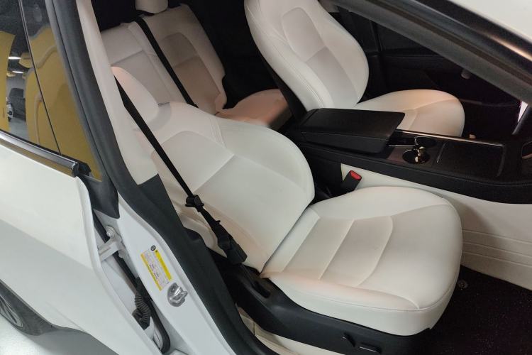 Used Tesla Model Y 2024 Rear-Wheel-Drive Version