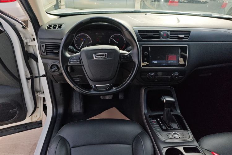 Used Qoros 5 2018 Revised Version 1.6T Automatic Leading Edition