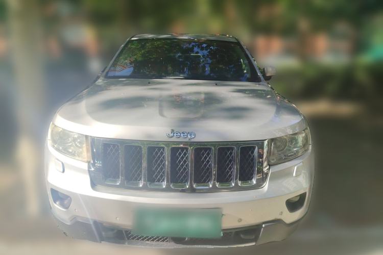 Used Jeep Grand Cherokee 2011 5.7L Flagship Navigation Edition
