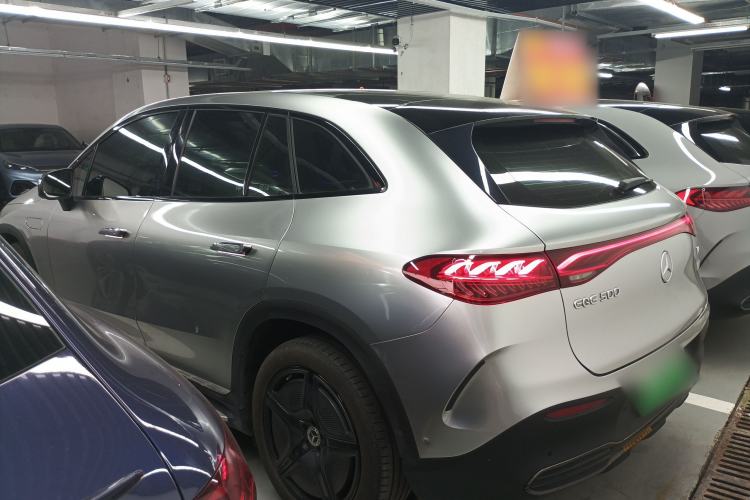 Used Mercedes-Benz EQE SUV 2024 500 4MATIC Flagship Edition Rear Left 45 Deg