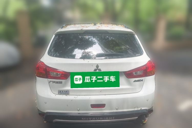 Used Mitsubishi ASX 2015 2.0L CVT Four-Wheel Drive Premium Edition
