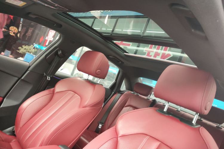 Used Audi A4L 2022 40 TFSI Luxury Dynamic Model
