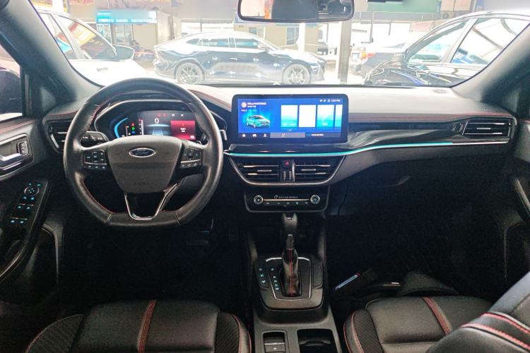 Used Ford Focus 2022 Sedan EcoBoost 180 Automatic ST Line