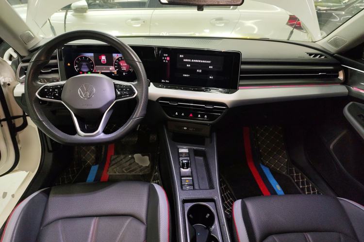 Used Volkswagen Lamando 2023 Lavida L 280TSI DSG Cool & Spicy Edition
