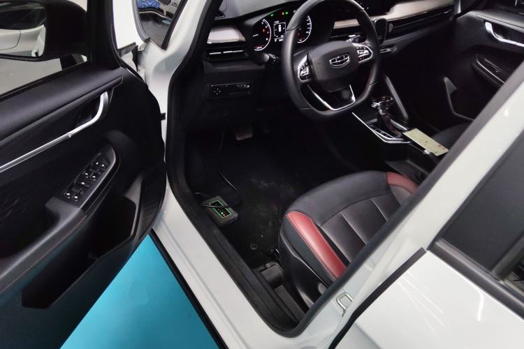 Used Geely Auto Vision X3 2021 PRO 1.5L CVT Deluxe Model