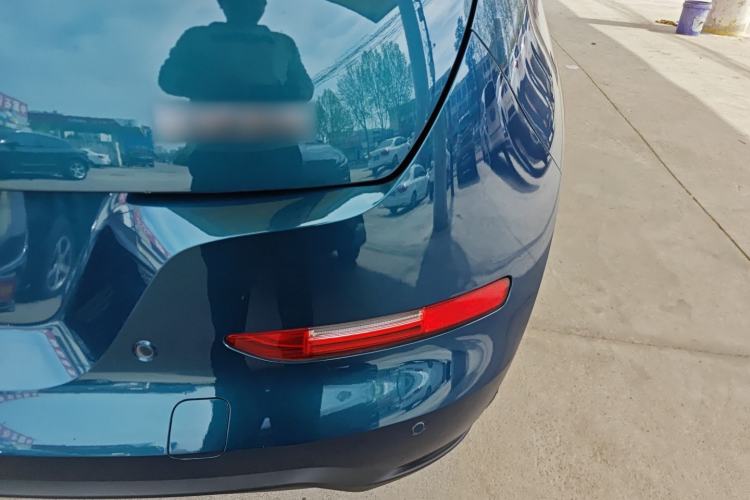 Used ORA Good Cat 2023 401 km Standard Range Premium Version Lithium Iron Phosphate Right Rear Taillight