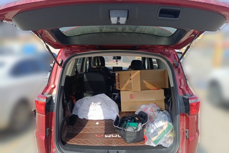 Used Wuling Hongguang S3 2018 1.5T Manual Luxury Model China V Standard Trunk