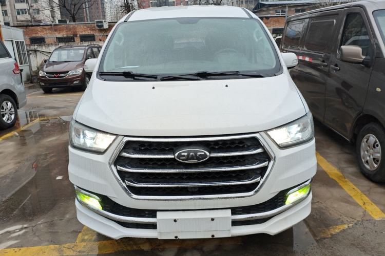 Used JAC Refine M4 2016 2.0L Manual Luxury Version