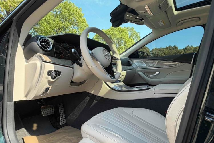 Used Mercedes-Benz CLS 2023 CLS 300 Luxury Model