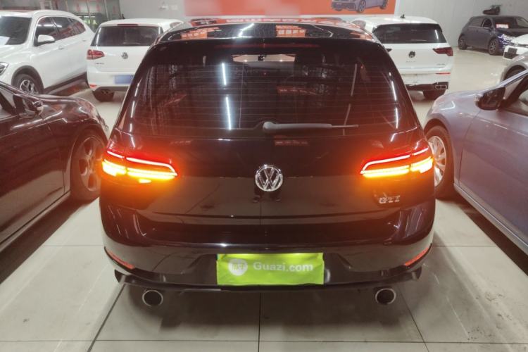 Used Volkswagen Golf GTI 2018 2.0 TSI GTI
