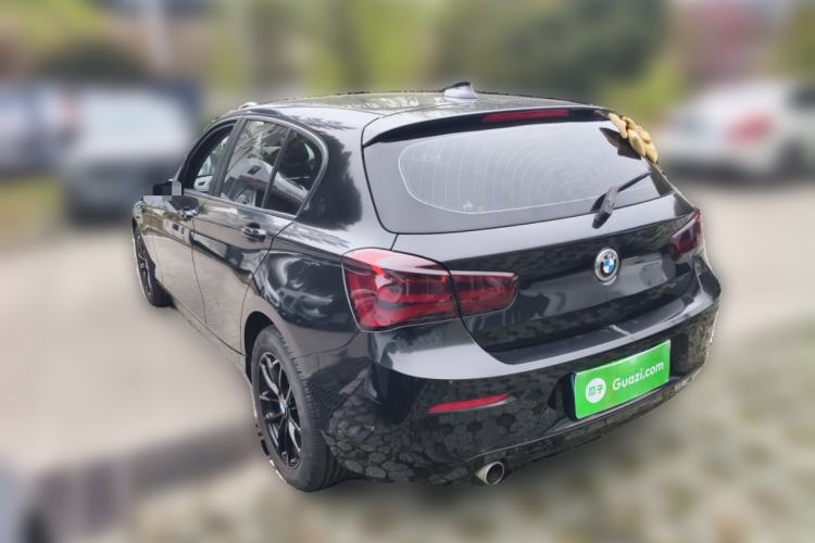 Used BMW 1 Series 2018 118i Leading Model Exterior 3