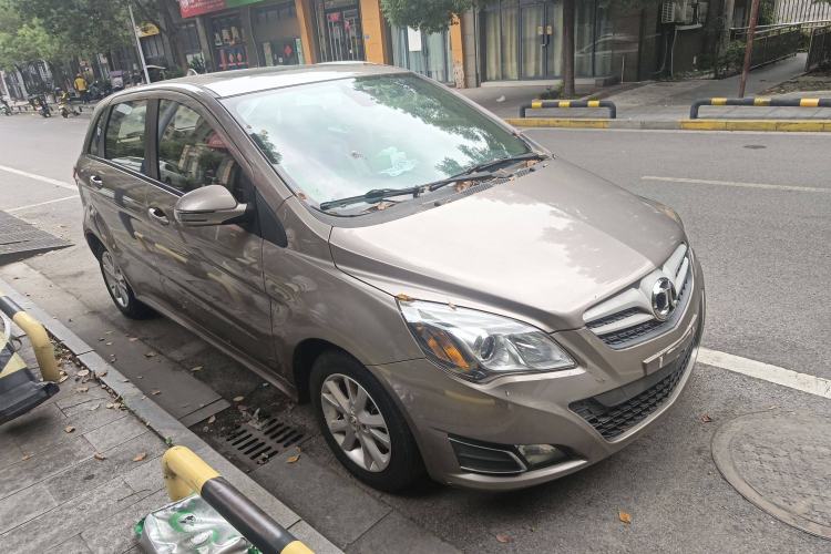 Used BAIC E Series 2012 Hatchback 1.5L Automatic Leshang Version
