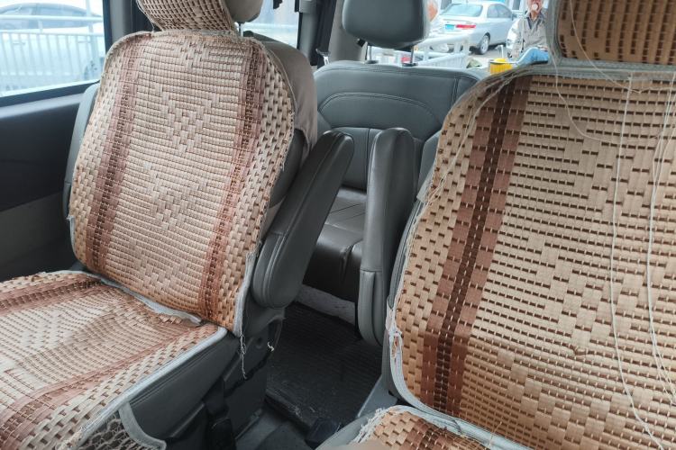 Used FORTHING Lingzhi 2015 M3 1.6L 7-Seater Comfort Model