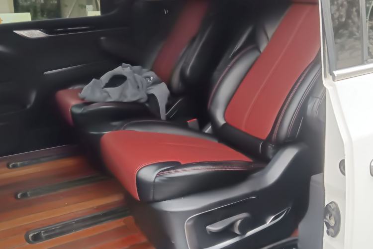 Used SAIC MAXUS G20 2019 First Edition 2.0T Automatic Luxury Version China V Standard

