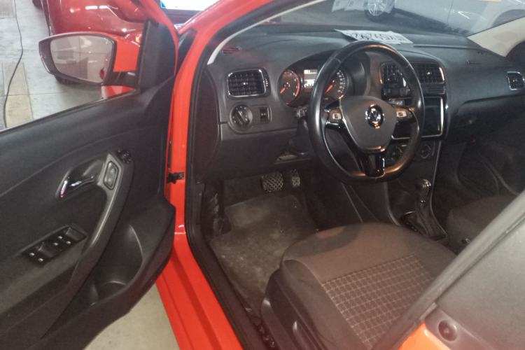 Used Volkswagen Polo 2018 1.5L Automatic Enjoyment Model
