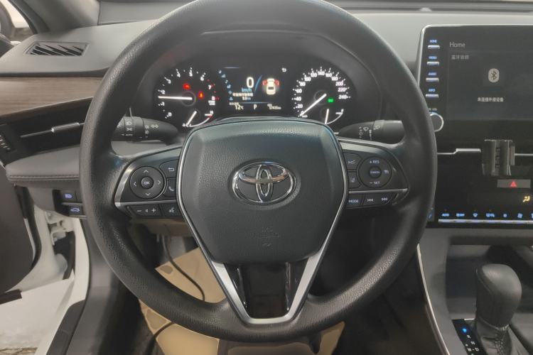 Used Toyota Avalon 2019 2.0L Ambition Edition China VI