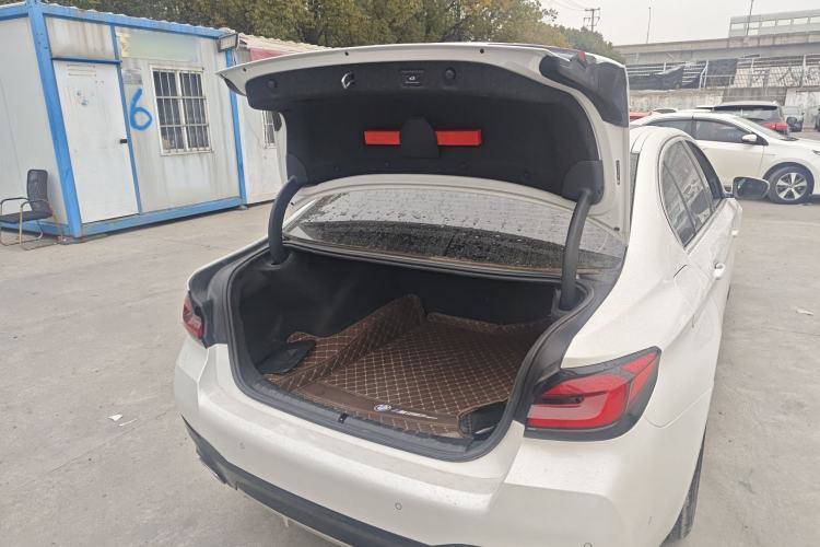 Used BMW 5 Series 2021 Facelifted 530Li Leading Edition M Sport Package