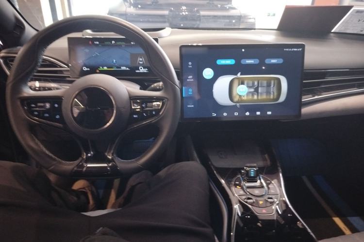 Used BYD Seal 2022 700 km Long-Range Rear-Wheel-Drive Version Center Console