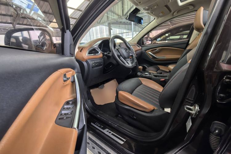 Used Soueast DX7 2017 1.5T Automatic Luxury Model
