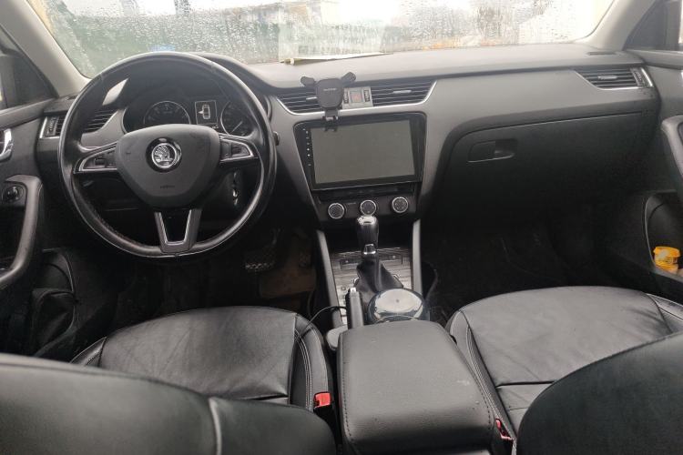 Used Skoda Octavia 2017 1.6L Automatic Smart Drive Edition