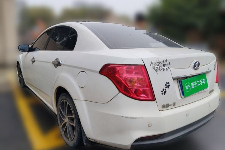 Used Bestune B50 2013 1.6L manual luxury version
