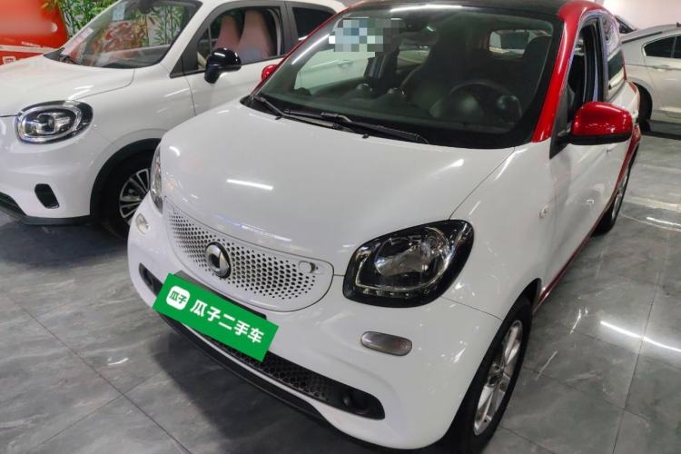 Used smart forfour 2018 0.9T 66 kW Pioneer Edition
