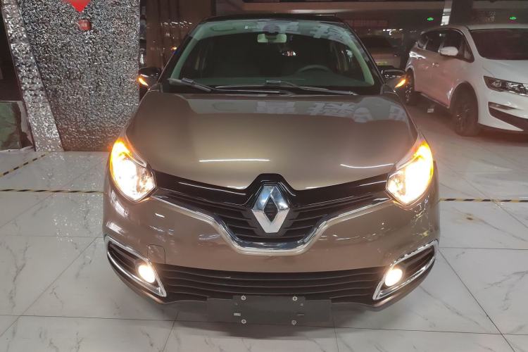 Used Renault Captur 2015 1.2T Automatic Luxury First Edition
