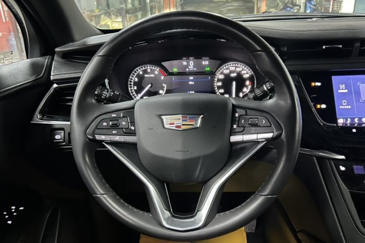 Used Cadillac XT6 2021 2.0T 7-Seater Two-Wheel-Drive Luxury Version

