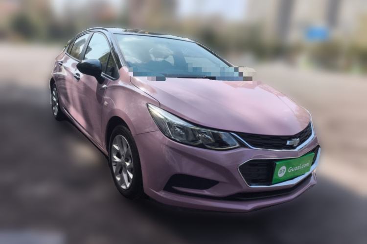 Used Chevrolet Cruze 2018 Hatchback 320 Automatic Pioneer Sunroof Edition Front Right 45 Deg