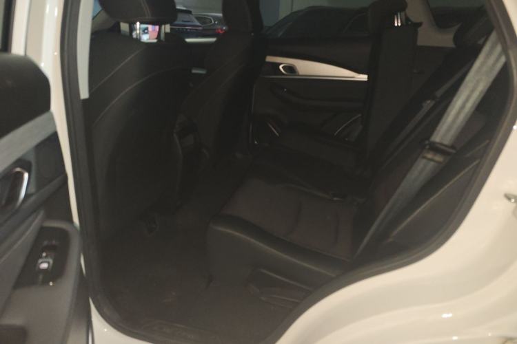 Used JETOUR X70 2020 1.5T DCT Comfort Edition 5-seater