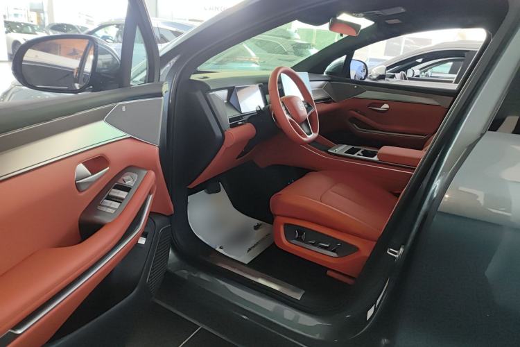 Used BYD Tang L 2025 DM 215KM LiDAR Flagship Model
