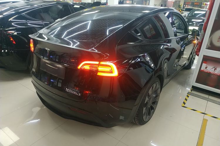 Used Tesla Model Y 2021 Performance High-Performance All-Wheel-Drive Version
