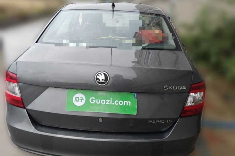 Used Skoda Rapid 2013 1.6L Automatic Smart Selection Model