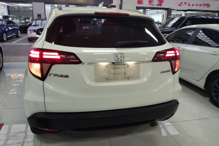 Used Honda Vezel 2017 1.8L CVT Two-Wheel Drive Luxury Model
