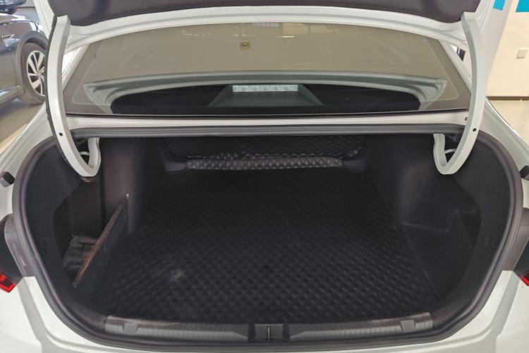 Used Volkswagen Bora 2023 300TSI DSG Prestige Edition
