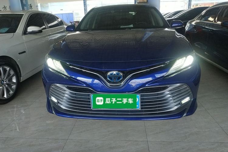 Used Toyota Camry 2019 Dual-Engine 2.5 HG Luxury Edition China VI Standard