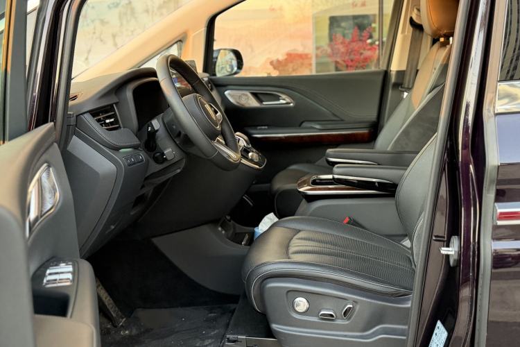 Used Hongqi HQ9 PHEV 2024 2.0T Four-Wheel Drive Luxury Edition