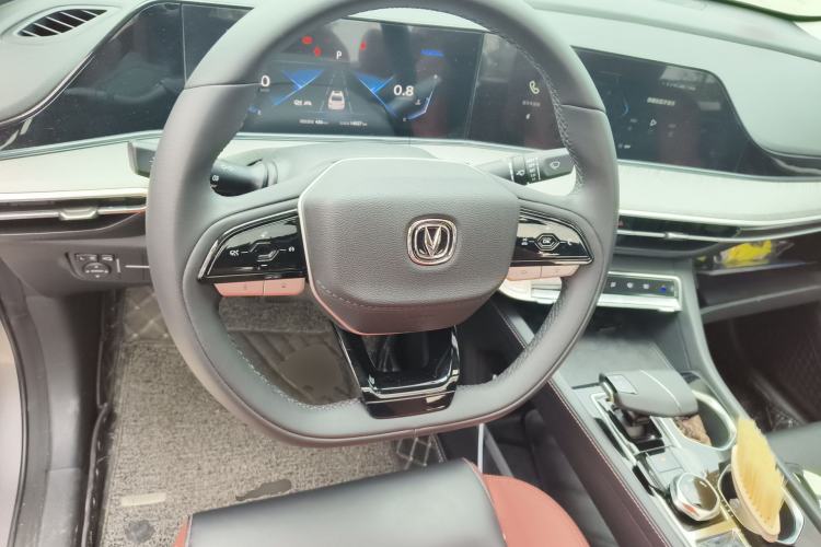 Used CHANGAN Eado 2022 PLUS Blue Whale NE 1.4T GDI DCT Flagship Edition Steering Wheel