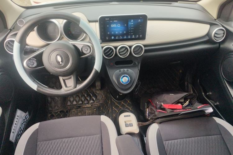 Used ORA Black Cat 2022 Updated Version 301 km Cute Pet Edition Lithium Iron Phosphate
