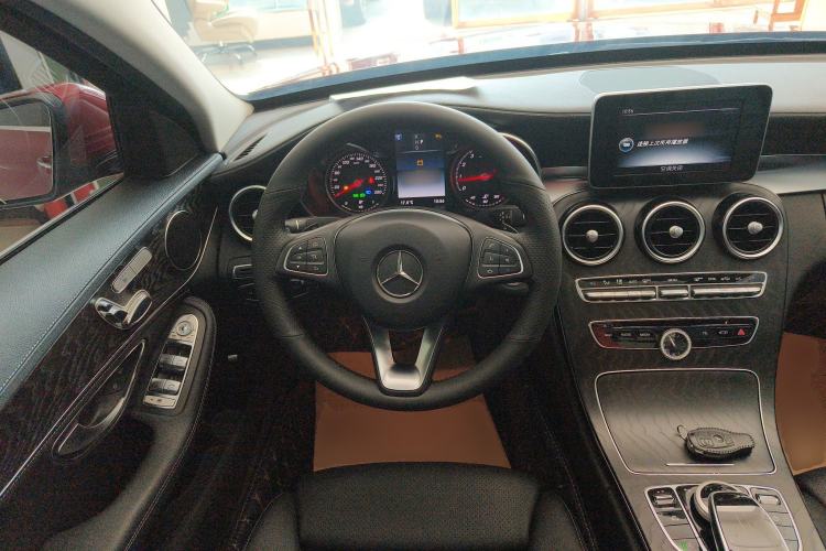 Used Mercedes-Benz C-Class 2017 Facelift C 200 L Sport Edition