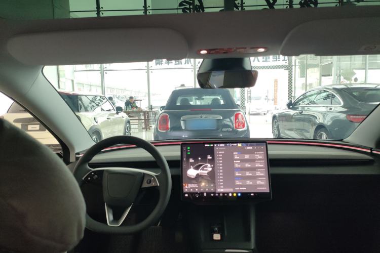 Used Tesla Model 3 2023 Long-Range All-Wheel-Drive Version