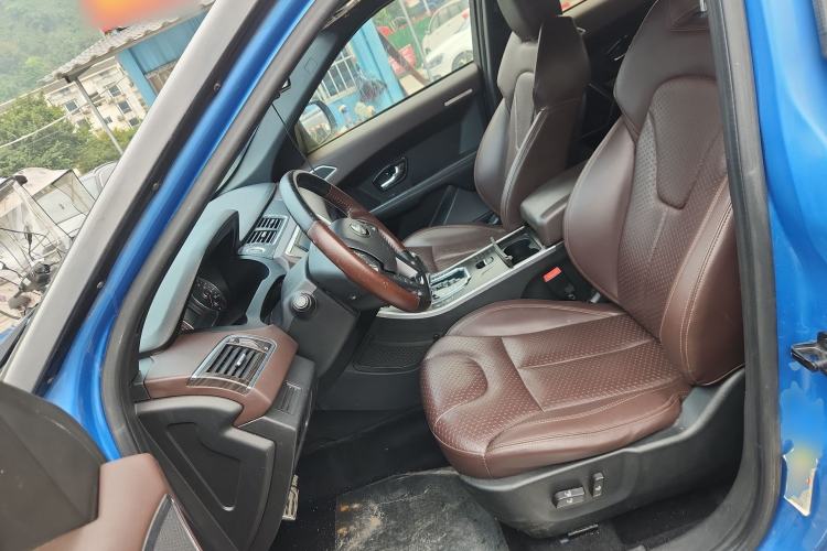 Used Land X7 2015 2.0T Panoramic Prestige Edition Left Front Seat