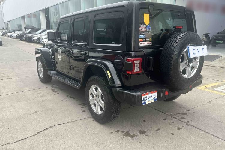 Used Jeep Wrangler 2018 2.0T Sahara Four-Door Edition
