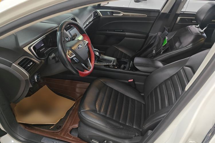 Used Ford Mondeo 2013 2.0L GTDi 200 Fashion Edition
