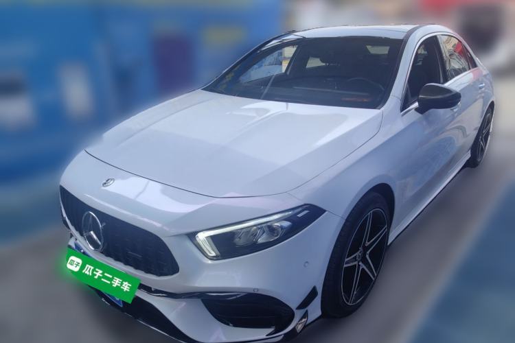 Used Mercedes-Benz A-Class 2022 Second Facelift A 200 L Sport Sedan Fashion Version