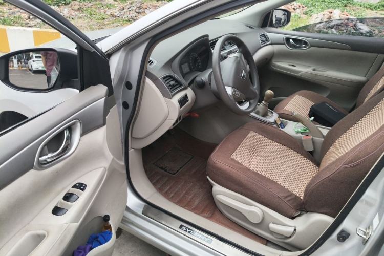 Used Nissan Sylphy 2012 1.8XL Manual Luxury Edition