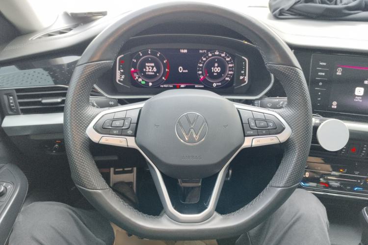 Used Volkswagen Passat 2022 330TSI Elite Edition Steering Wheel