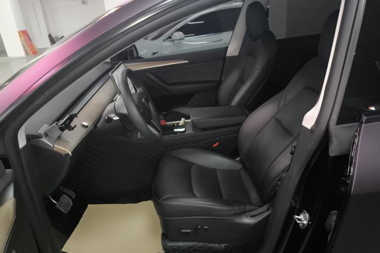 Used Tesla Model Y 2022 Rear-Wheel-Drive Version