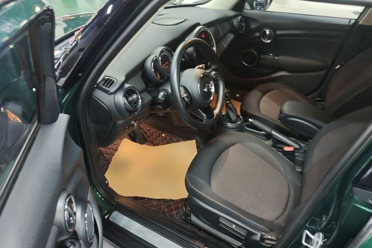 Used MINI 2016 1.2T ONE Pioneer Edition Five-Door Version
