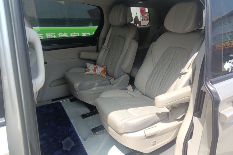 Used Buick GL8 2023 ES Lu Zun Deluxe Model
